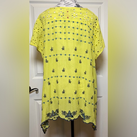 Johnny Was Yellow Embroidered Tunic - Picture 5 of 10